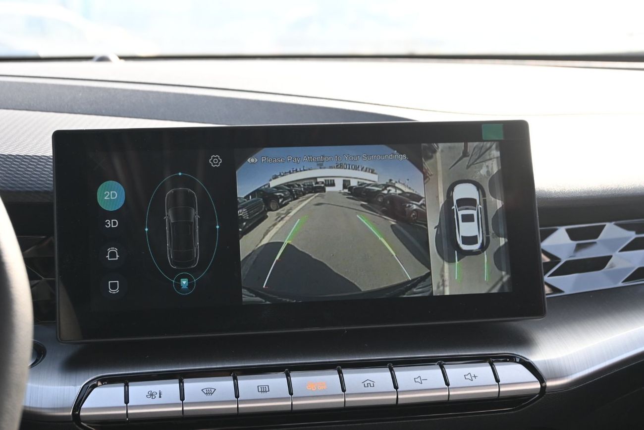 MG GT MG GT Luxury 1.5L Turbo Petrol, Fastback Seda, Model 2024, Color Grey