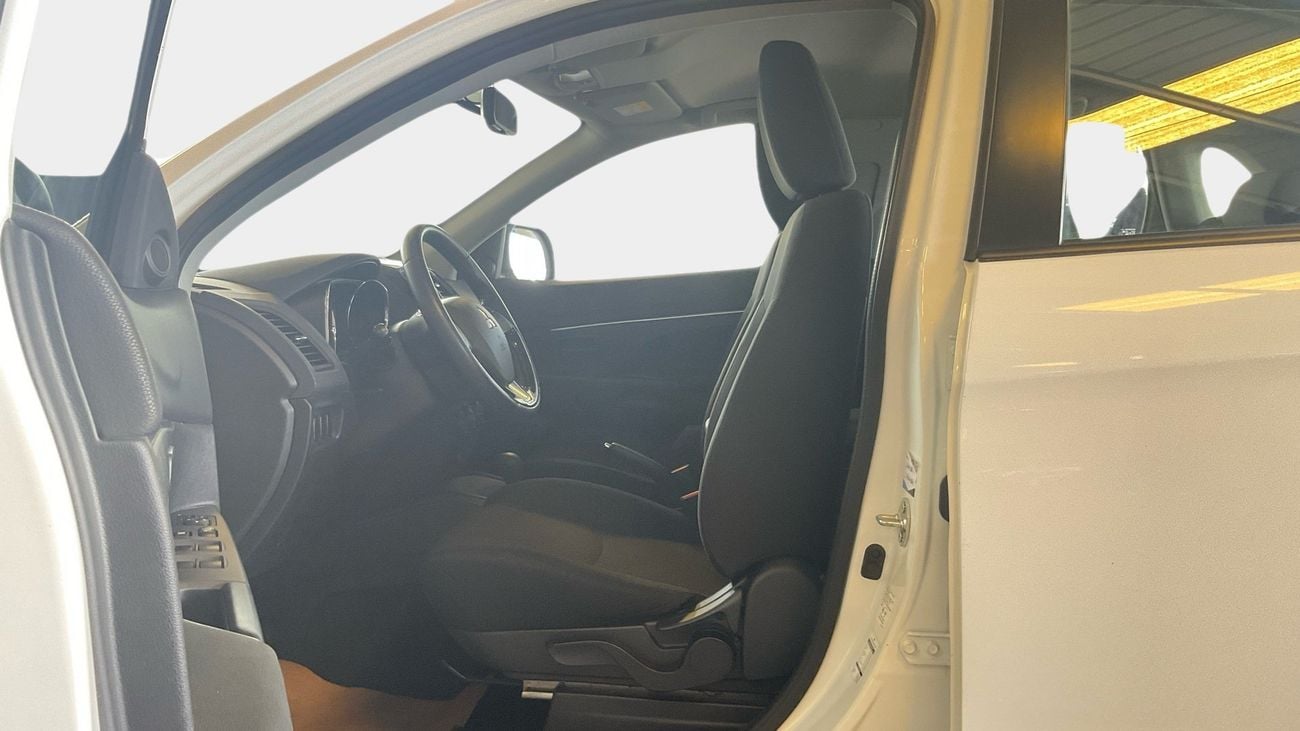 Mitsubishi ASX 2.0 CVT 2WD BASIC | Guaranteed Warranty | 0 Down Payment