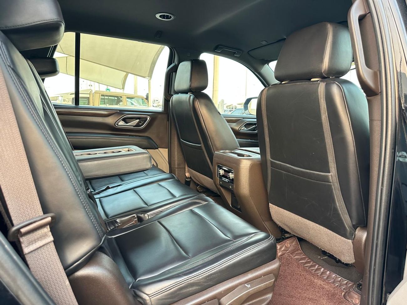 GMC Yukon GMC Yukon SLE _GCC_2022_Excellent Condition _Full option