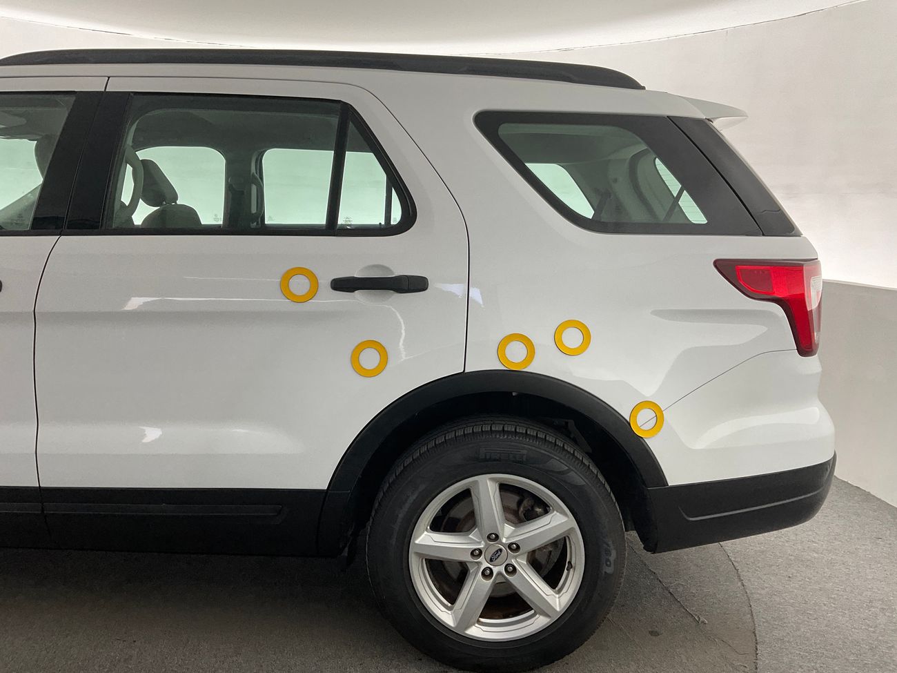 فورد إكسبلورر XLT (Cloth) | National Day Celebration | شامل الضمان | 0 ﺪﻔﻋﺓ ﺃﻮﻟﻯ