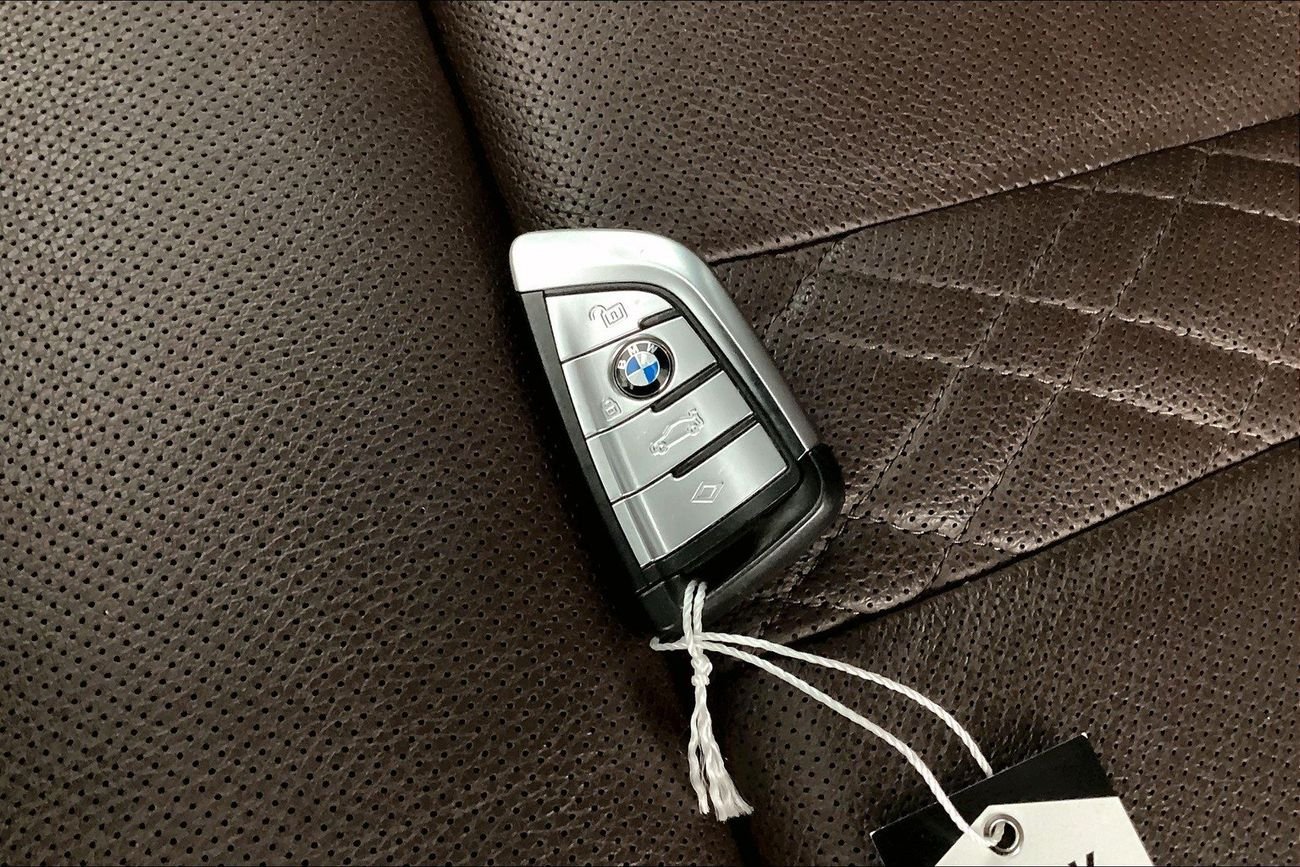 BMW 540i M-Sport & Luxury Package | Guaranteed Warranty | 0 Down Payment