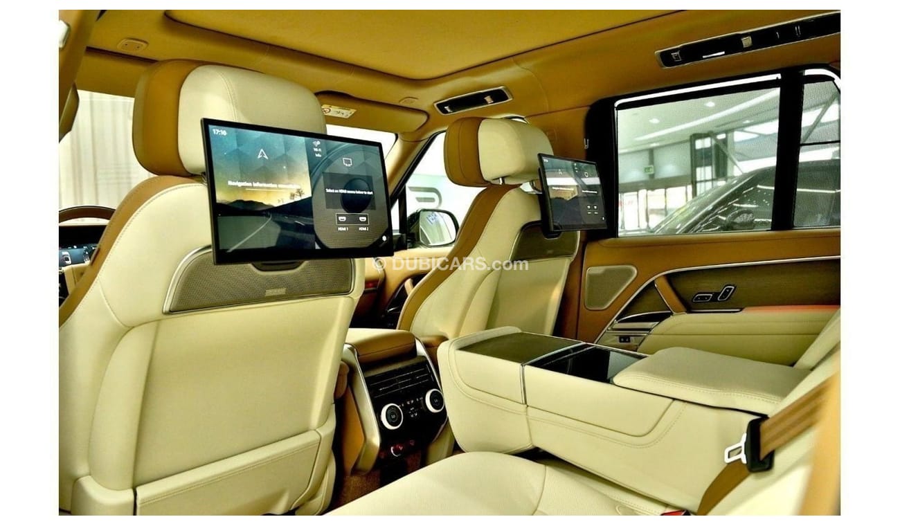 Land Rover Range Rover V8 SWB 4.4L 2023 - Local Registration +10%