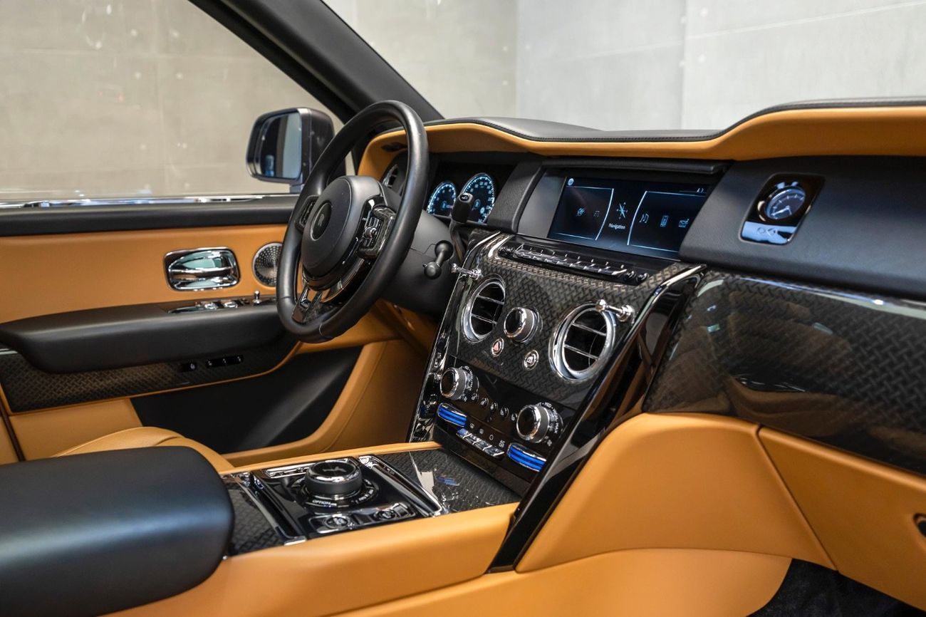 Rolls-Royce Cullinan 2020 BLACK BADGE | AGMC SERVES HISTORY