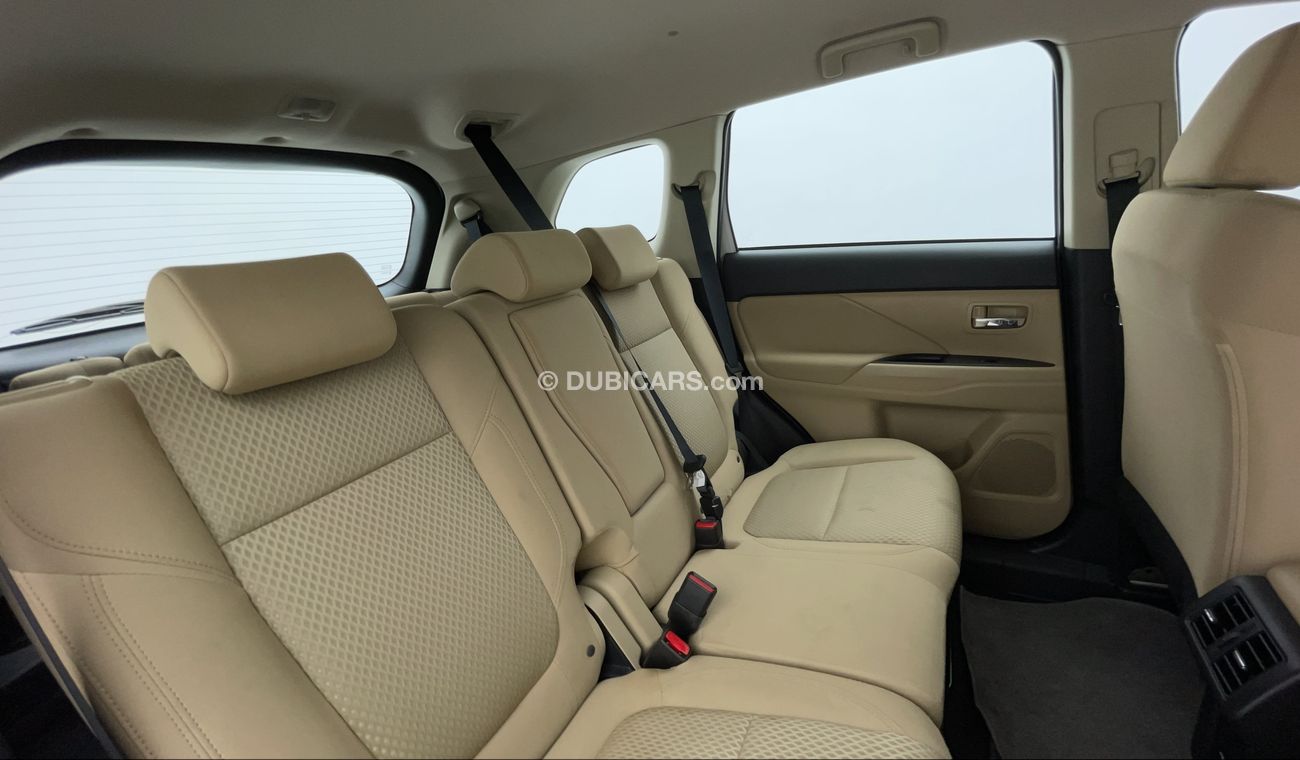 ميتسوبيشي آوتلاندر GLX BASIC 2.4 | +مع الضمان | كمان تم فحص ١٥٠