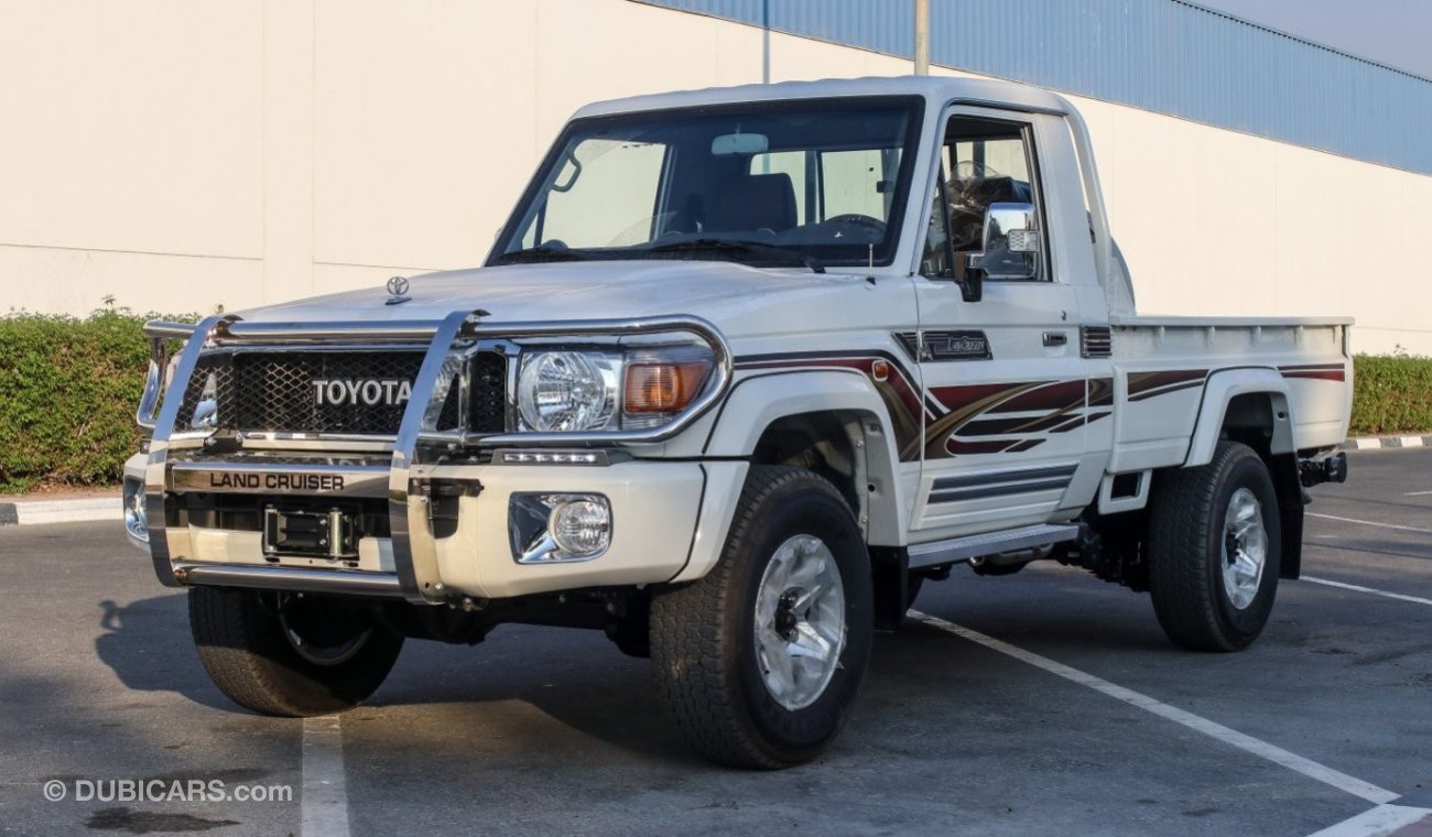 Toyota Land Cruiser Pick Up LX V6