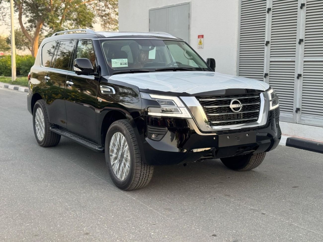 Nissan Patrol LE T2 5.6L JAPAN SPEC BRAND NEW