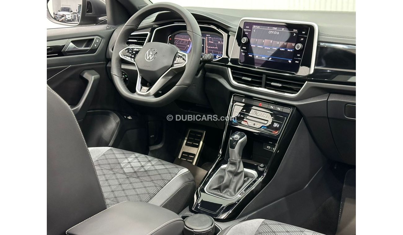 Volkswagen T ROC 2023 Volkswagen T-Roc R-Line, March 2026 VW Warranty, March 2027 VW Service Contract, Low Kms, GCC