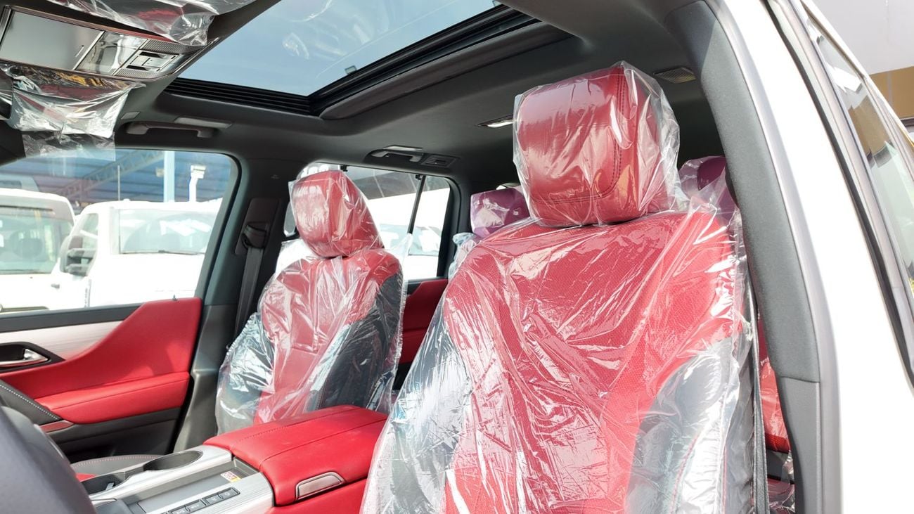 لكزس LX 700h F Sport