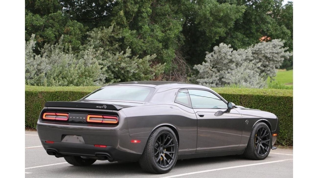 Dodge Challenger DODGE CHALLENGER SRT HELLCAT 2016 IMPORT CANADA NO ACCIDENT  PERFECT CONDITION
