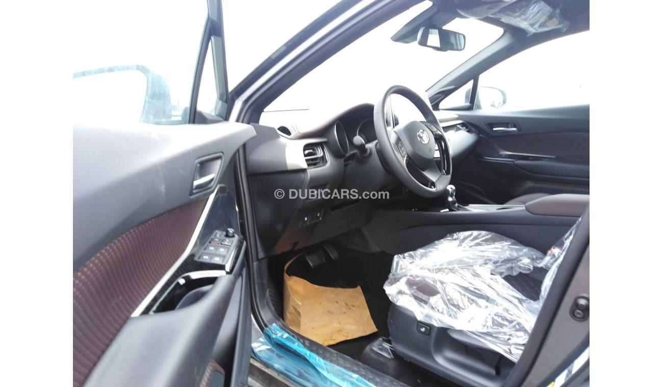 Toyota CHR HYBRID full option