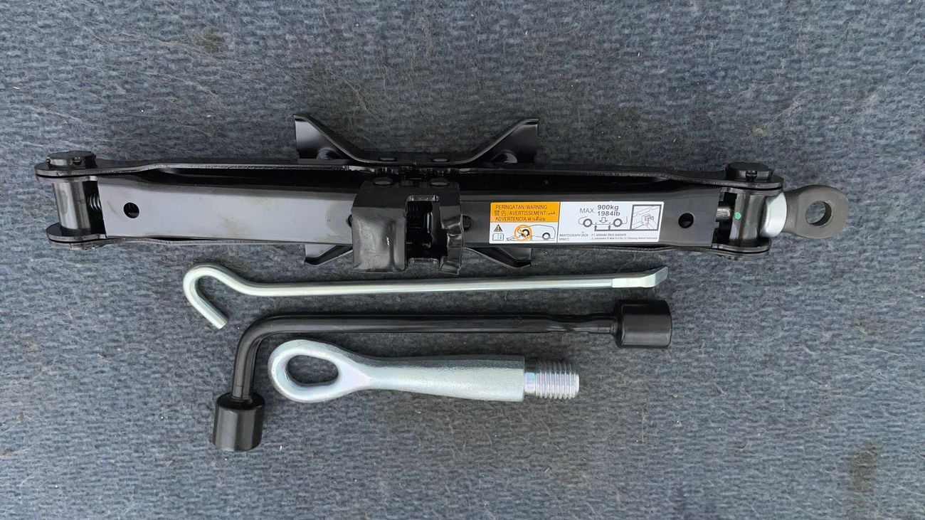 Mitsubishi Xpander MIDLINE PRIME EDITION 1.5 | Zero Down Payment | Free Home Test Drive