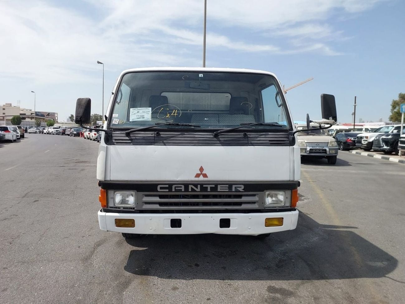 Mitsubishi Fuso Canter (RAMADAN OFFER) MITSUBISHI CANTER TRUCK RHD 1990 MODEL 3.9 L DIESEL MANUAL(PM40199)