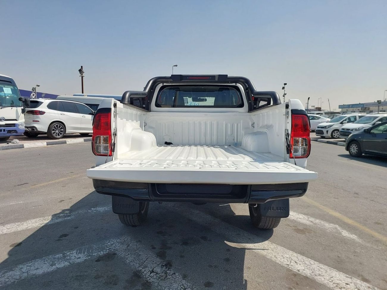 Toyota Hilux (RAMADAN OFFER) TOYOTA HILUX PICKUP RHD 2021 MODEL 2.8 L DIESEL AUTOMATIC(PM71438)