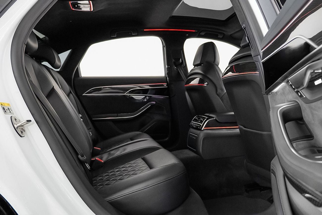 Audi S8 TFSI quattro 4.0L