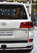 تويوتا لاند كروزر EXCELLENT DEAL for our Toyota Land Cruiser GXR ( 2018 Model ) in White Color GCC Specs
