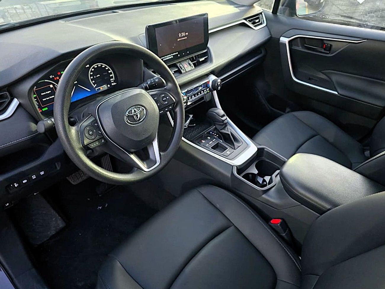 تويوتا راف ٤ 2.5L (2WD) VX