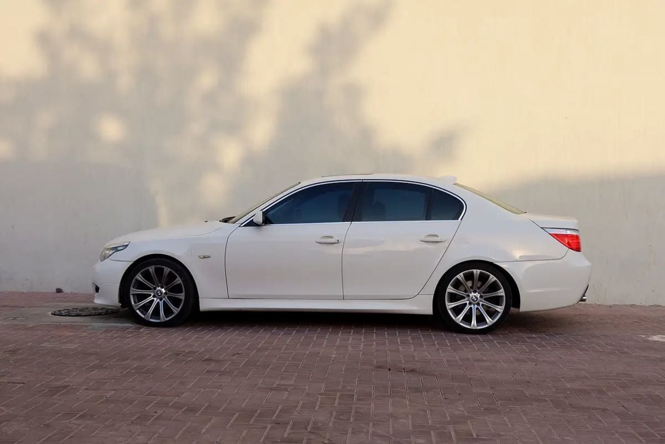 بي أم دبليو 530i 530i M Sport | GCC Specs | Excellent Condition