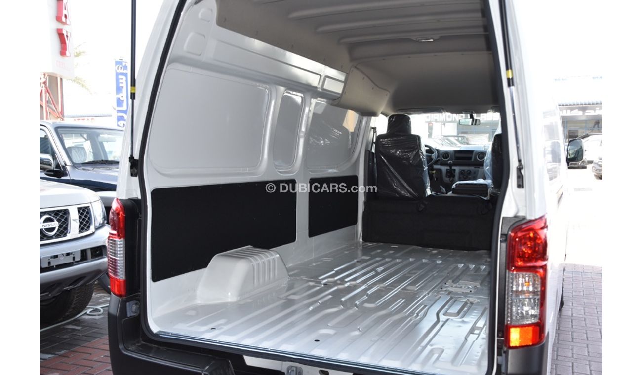 Nissan Urvan Nissan Urvan Hight Roof Automatic Gcc