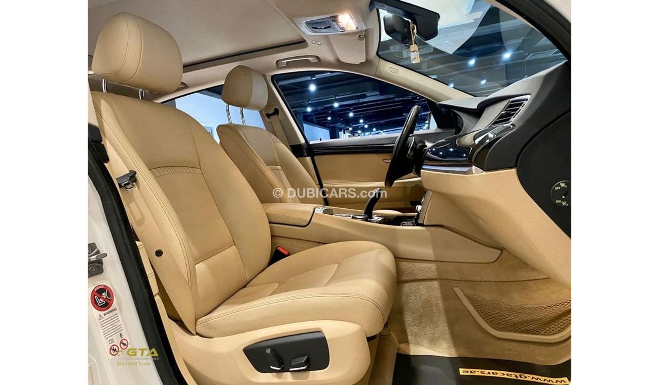 بي أم دبليو 528i 2015 BMW 528i GT, Warranty, BMW Service History, GCC