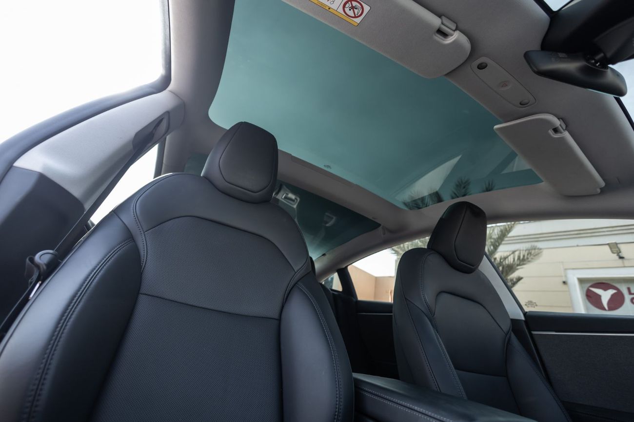 تسلا موديل 3