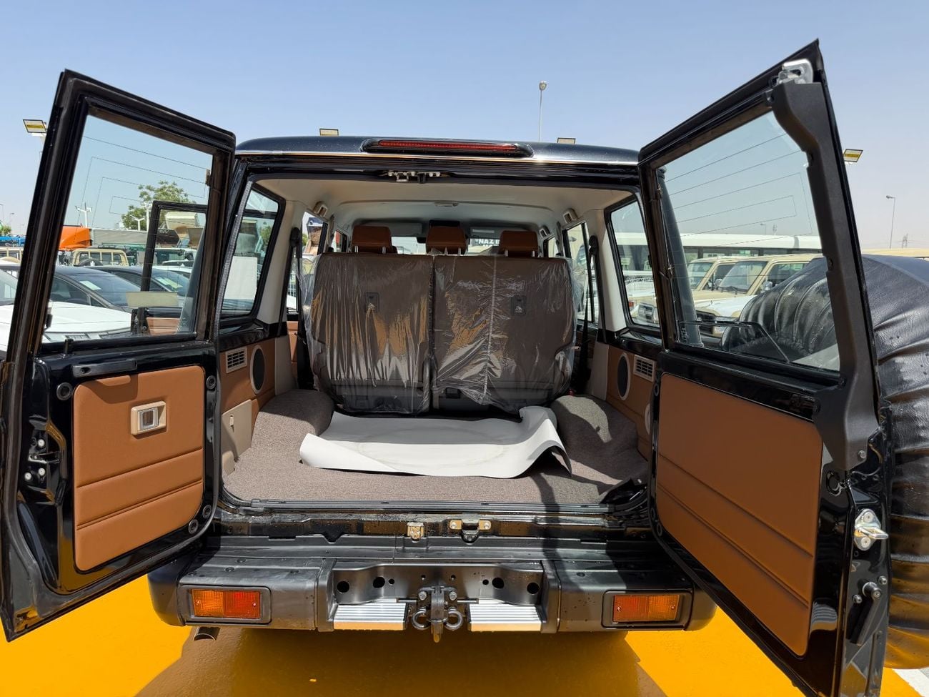 Toyota Land Cruiser 76 2026 Toyota L/C 76 2.8 diesel