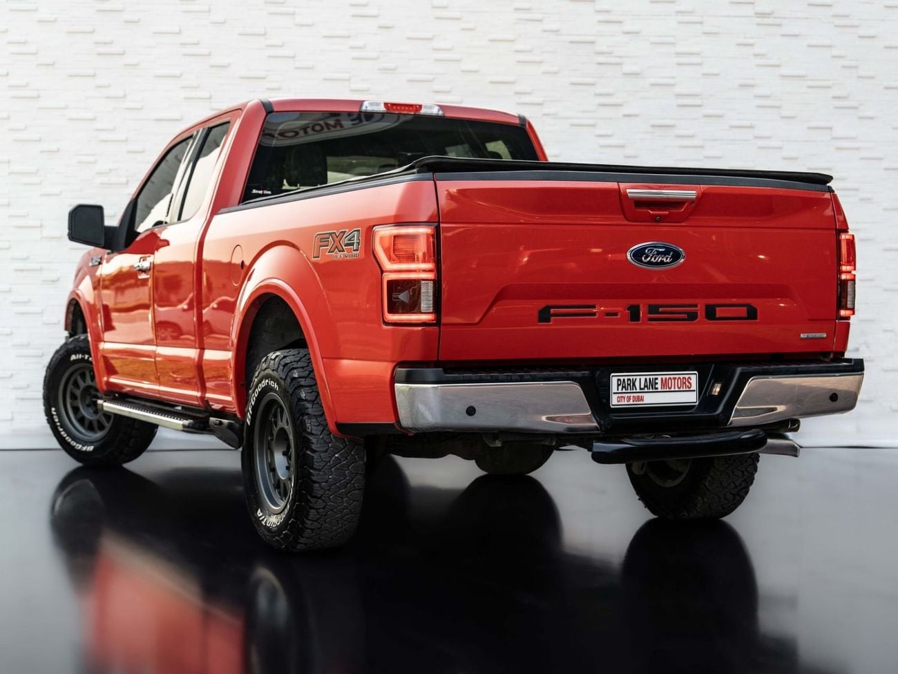 Ford F-150 LARIAT Ford F-Series 2018 for 1,433.00 AED monthly