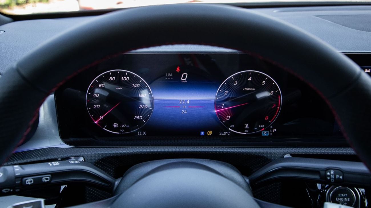 مرسيدس بنز A 200 AMG Hatchback | 2025 | GCC Specs with 5 Years Warranty