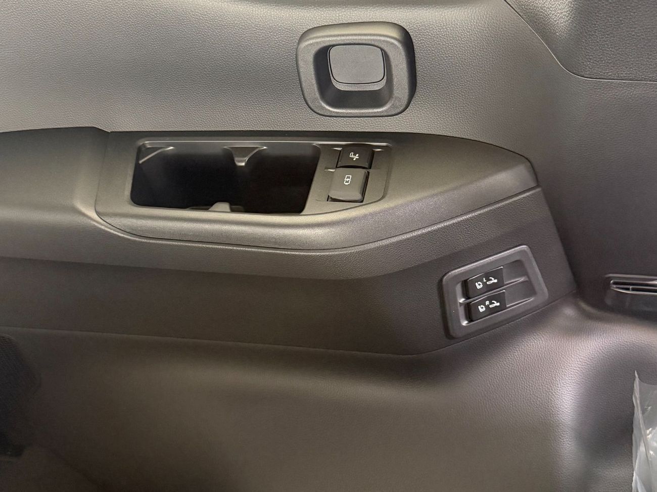 تويوتا لاند كروزر VX-HIGH 3,3 TWINTURBO DIESEL FULL ***التصدير فقط خارج الخليج***EXPORT ONLY**