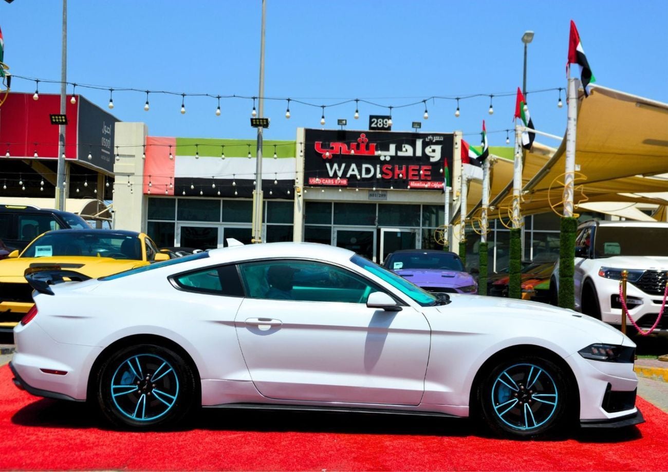 Ford Mustang STD