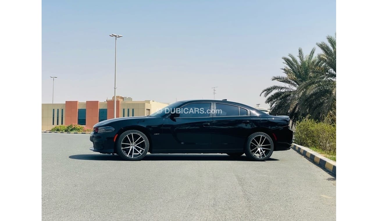 Dodge Charger R/T Highline DODGE CHARGER V8 MOEDL 2018 RT KIT SRT VERY CLEAN CAR