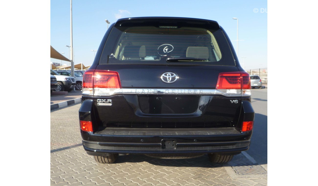 تويوتا لاند كروزر (FOR EXPORT OUTSIDE GCC COUNTRIES)- LHD - 200 4.0L V6 PETROL GXR GT FLR FABRIC