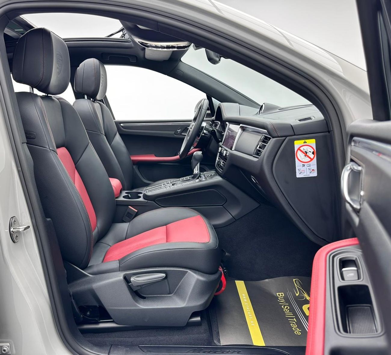 Porsche Macan Std 2.0L (252 HP) 2021 Porsche Macan, 1 Year Unlimited KM Warranty, Porsche Full Service History, GC