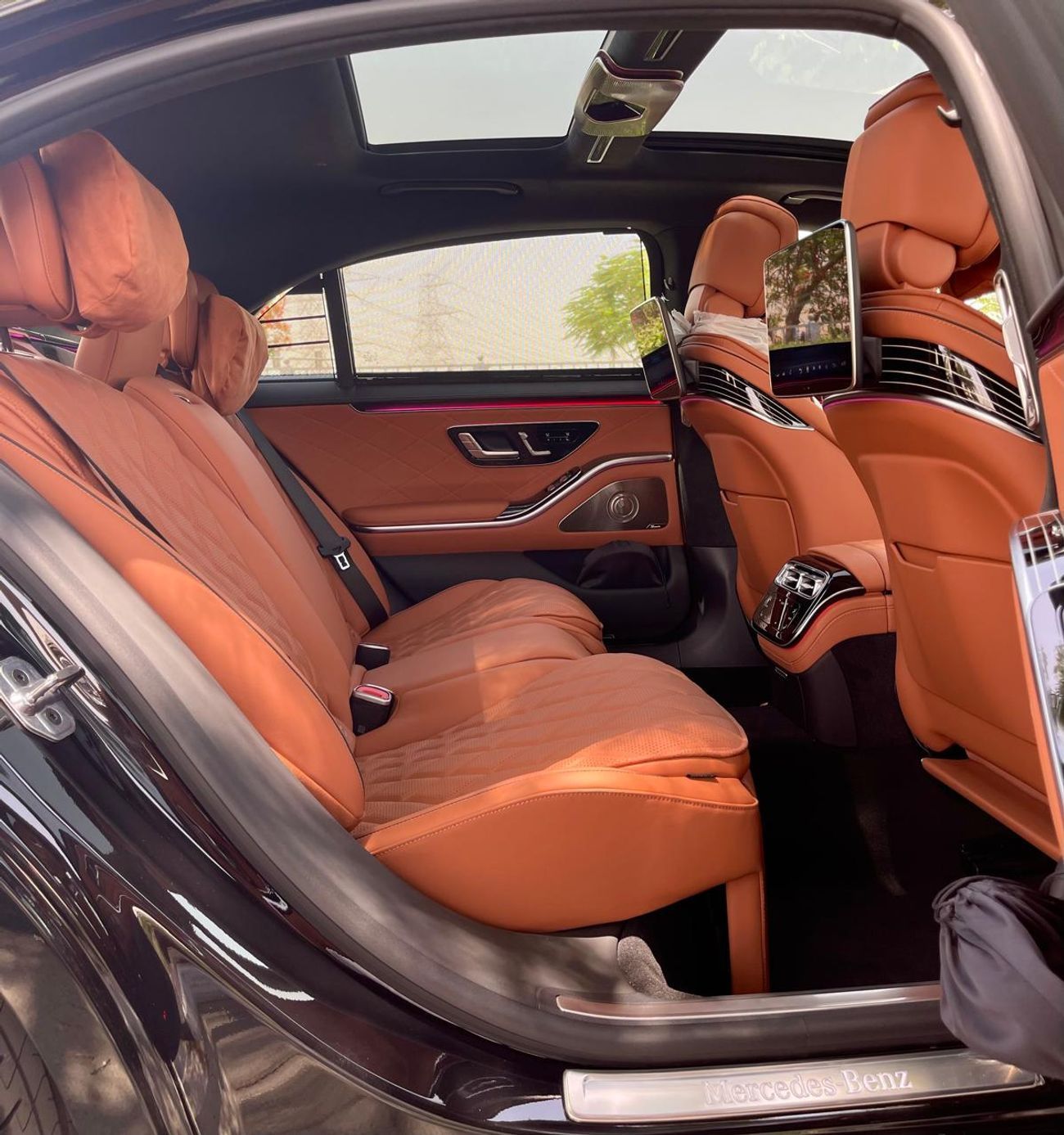 Mercedes-Benz S 580 4MATIC Exclusive 4.0L AMG 5 Years Warranty 2025 GCC