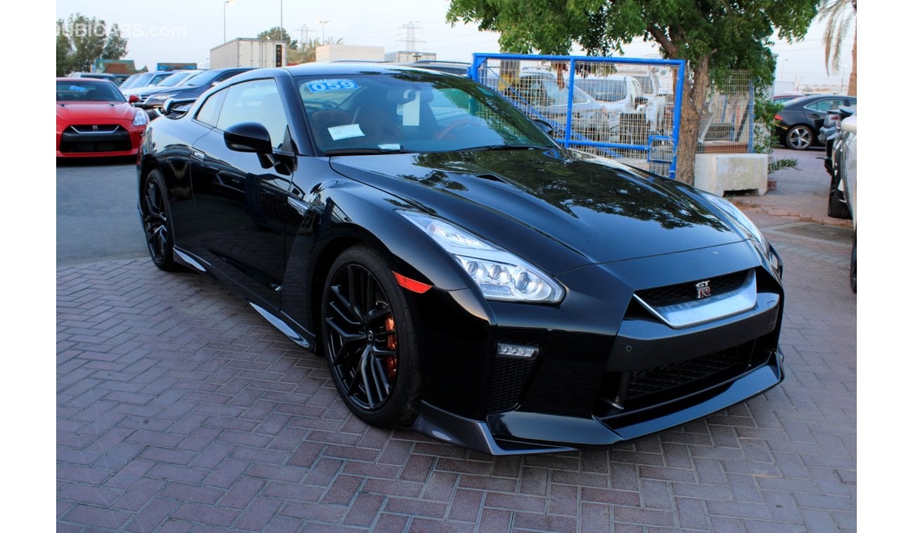 Nissan GT-R BRAND NEW NISSAN GT-R 2018 (ONLY 3 CARS LEFT)