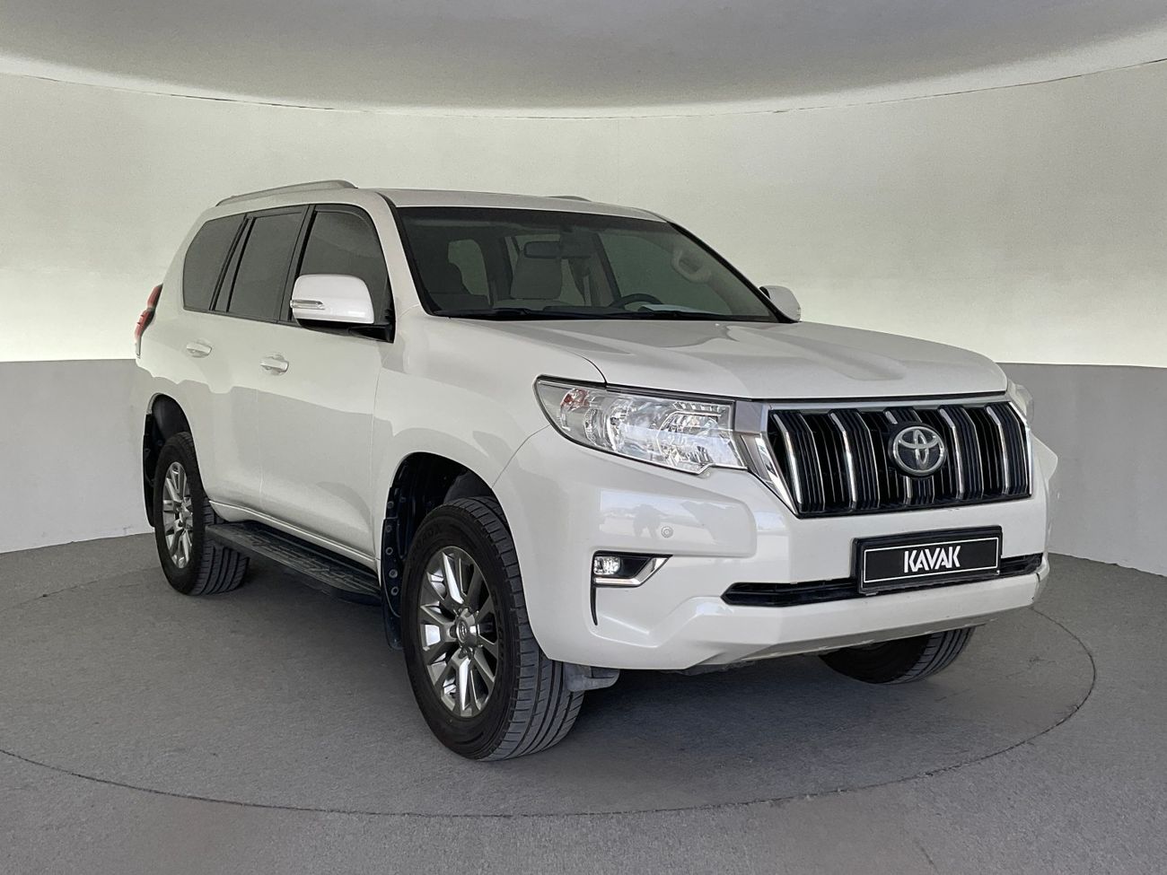 تويوتا برادو GXR | شامل الضمان | 0 ﺪﻔﻋﺓ ﺃﻮﻟﻯ