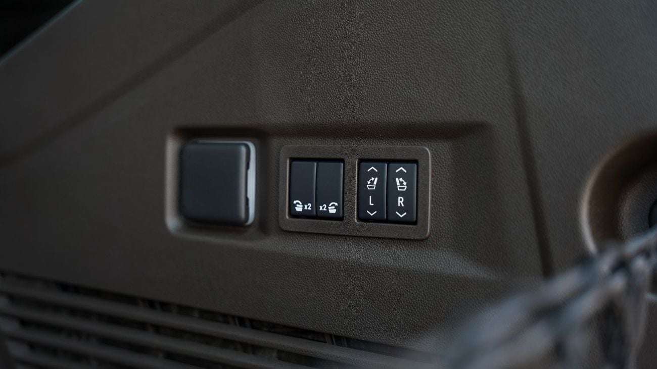 جي أم سي يوكون GMC Yukon Elevation 2025 | 2WD | Sunroof (Export)