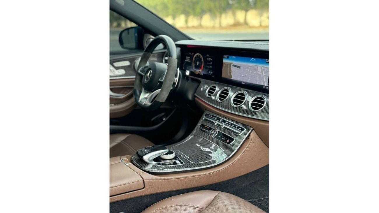 Mercedes Benz E63 AMG Std