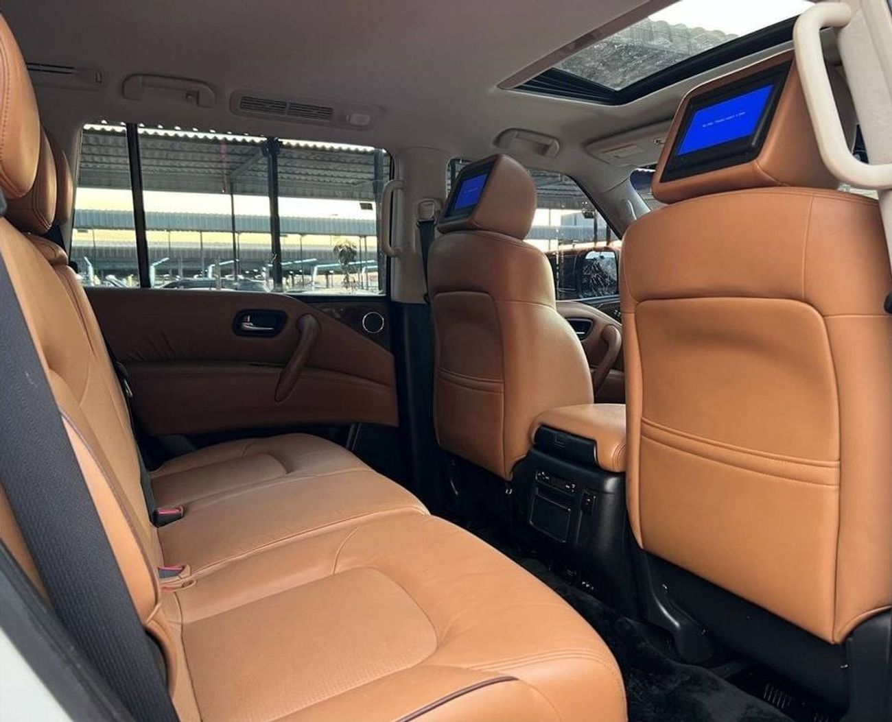 Nissan Patrol LE Titanium 5.6L