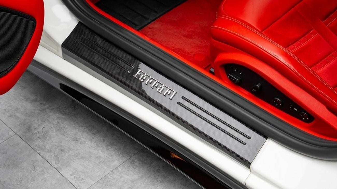 فيراري F12 بيرلينيتا - 2016 - Japanese Specs