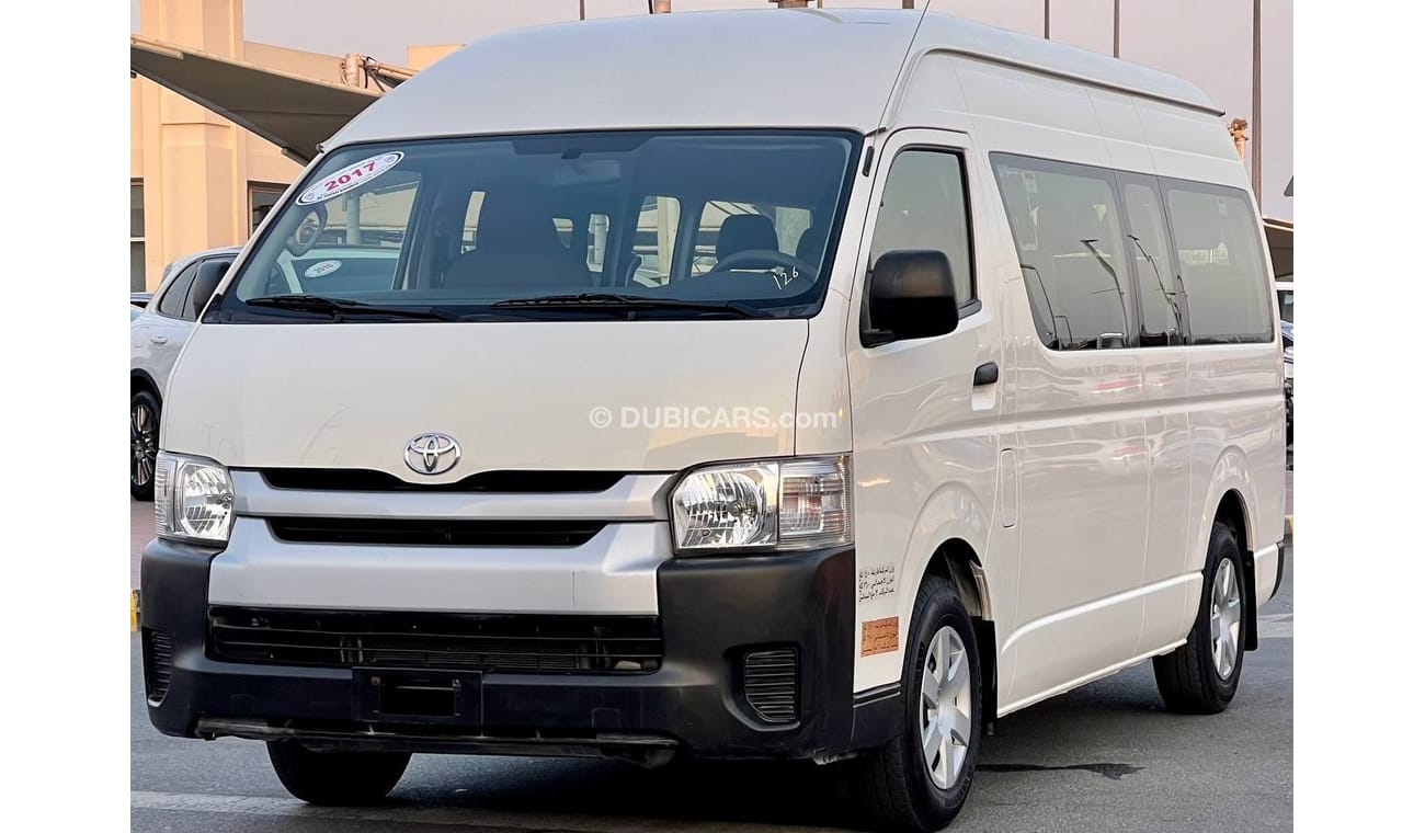 Toyota Hiace GL - High Roof LWB Toyota Hiace 2017 GCC, in excellent condition, without accidents, very clean insi