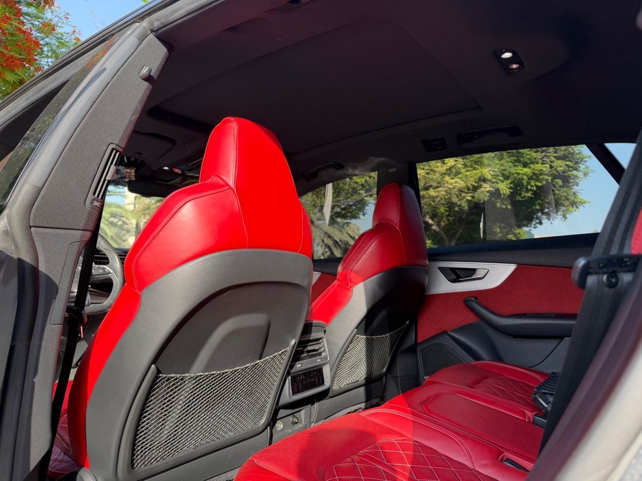 Audi Q8 55 TFSI S-LINE LUXURY