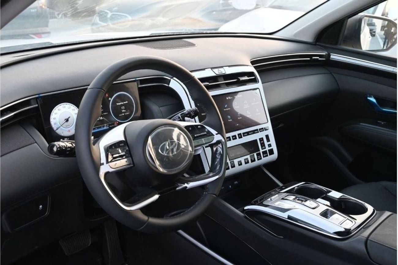 Hyundai Tucson Hyundai Tucson 1.6L Turbo, Petrol, (Mid+ Option) Model 2022, Color White (Export Price)