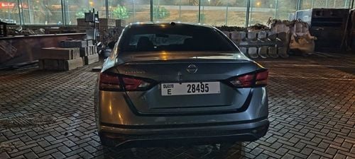 Nissan Altima SV 2.5L