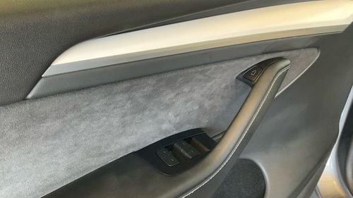 تسلا موديل Y Performance (Dual Motor) | شامل الضمان | 0 ﺪﻔﻋﺓ ﺃﻮﻟﻯ