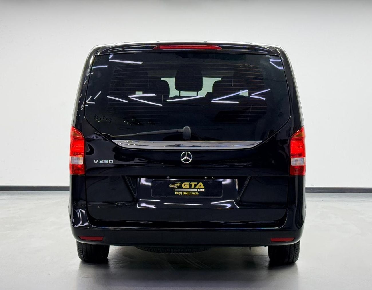 Mercedes Benz V 250 VKL 2019 Mercedes Benz V250, Warranty, Full Service History, Excellent Condition, GCC