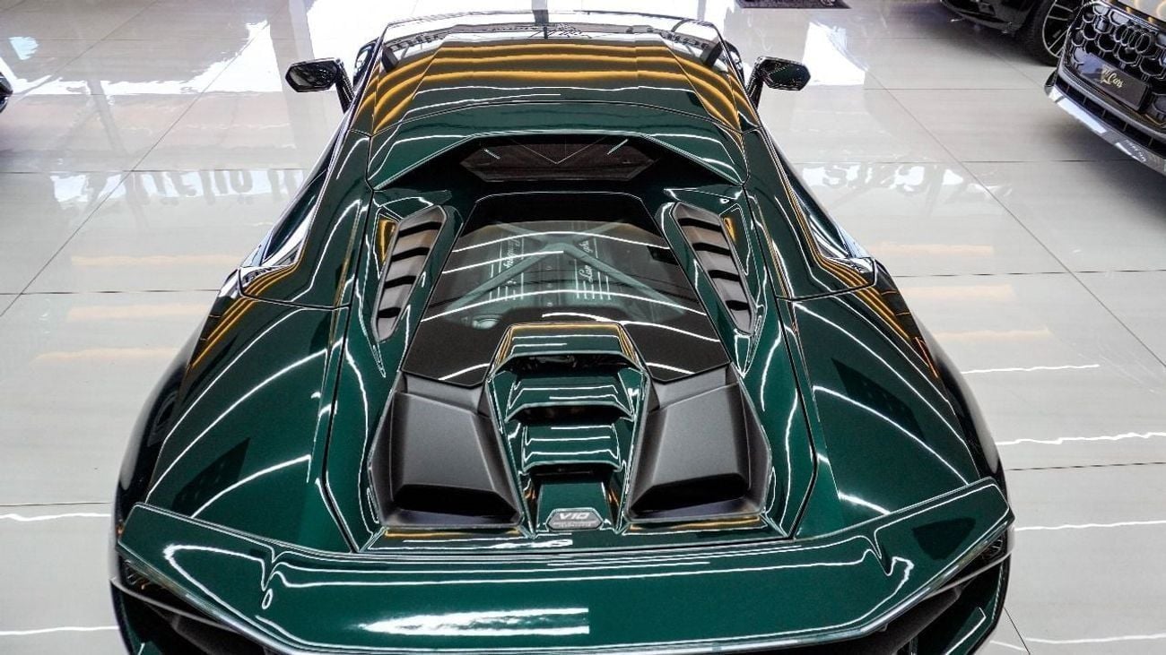 Lamborghini Huracan LAMBORGHINI HURACAN TECNICA - 2023 - 60TH ANNIVERSARY WARRANTY & SERVICE