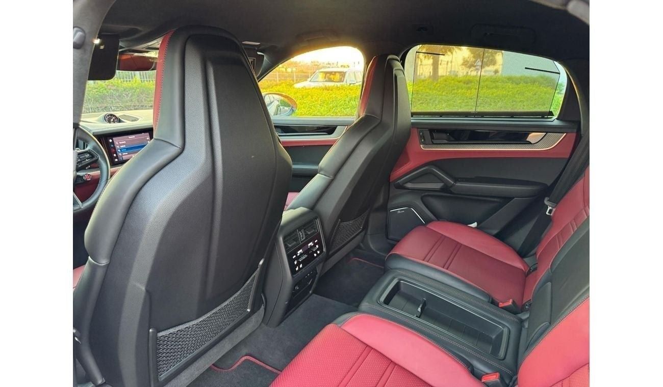 Porsche Cayenne Turbo GT