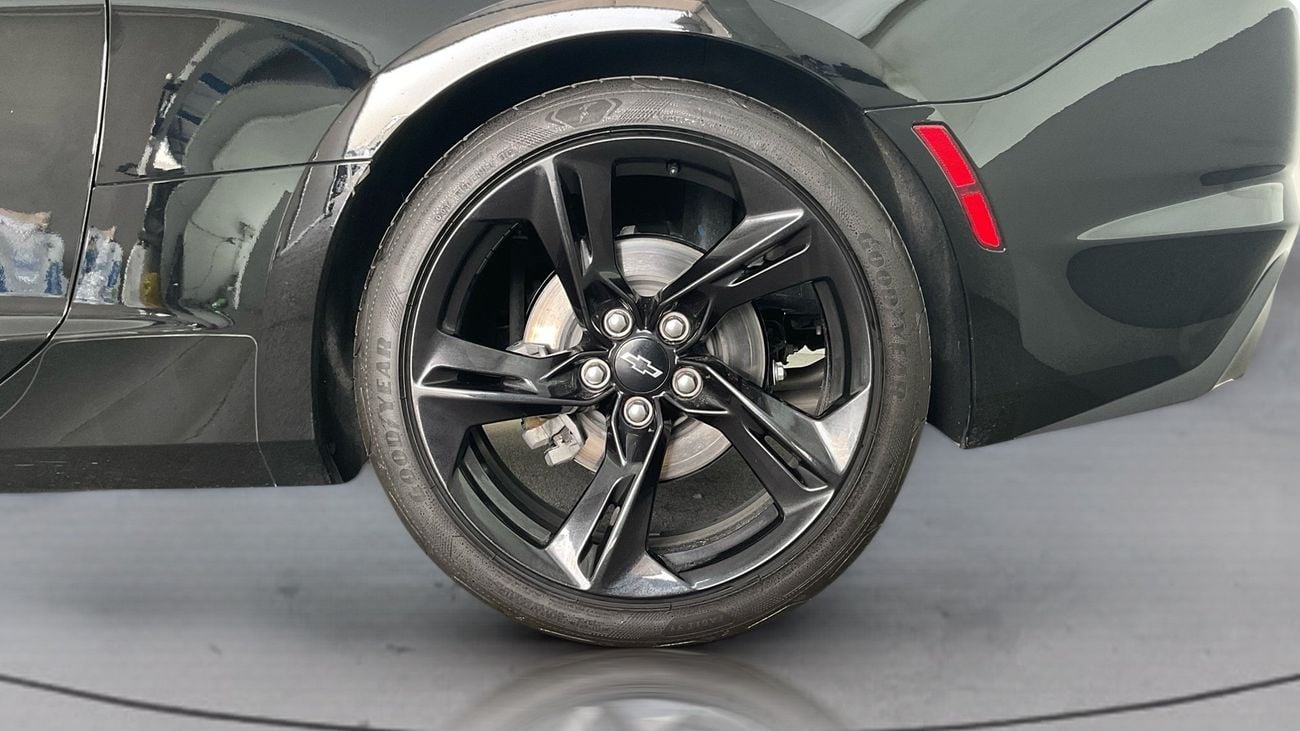 Chevrolet Camaro RS 3.6 LT AUTO CLOTH SEATS BLACK WHEELS | Guaranteed Warranty | 0 Down Payment