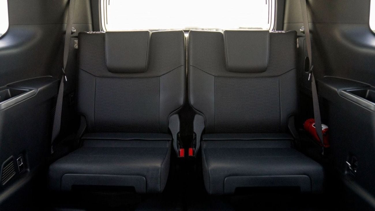 Toyota Prado TOYOTA PRADO 250 2.4P AT FIRST EDITION MY2024 – WHITE