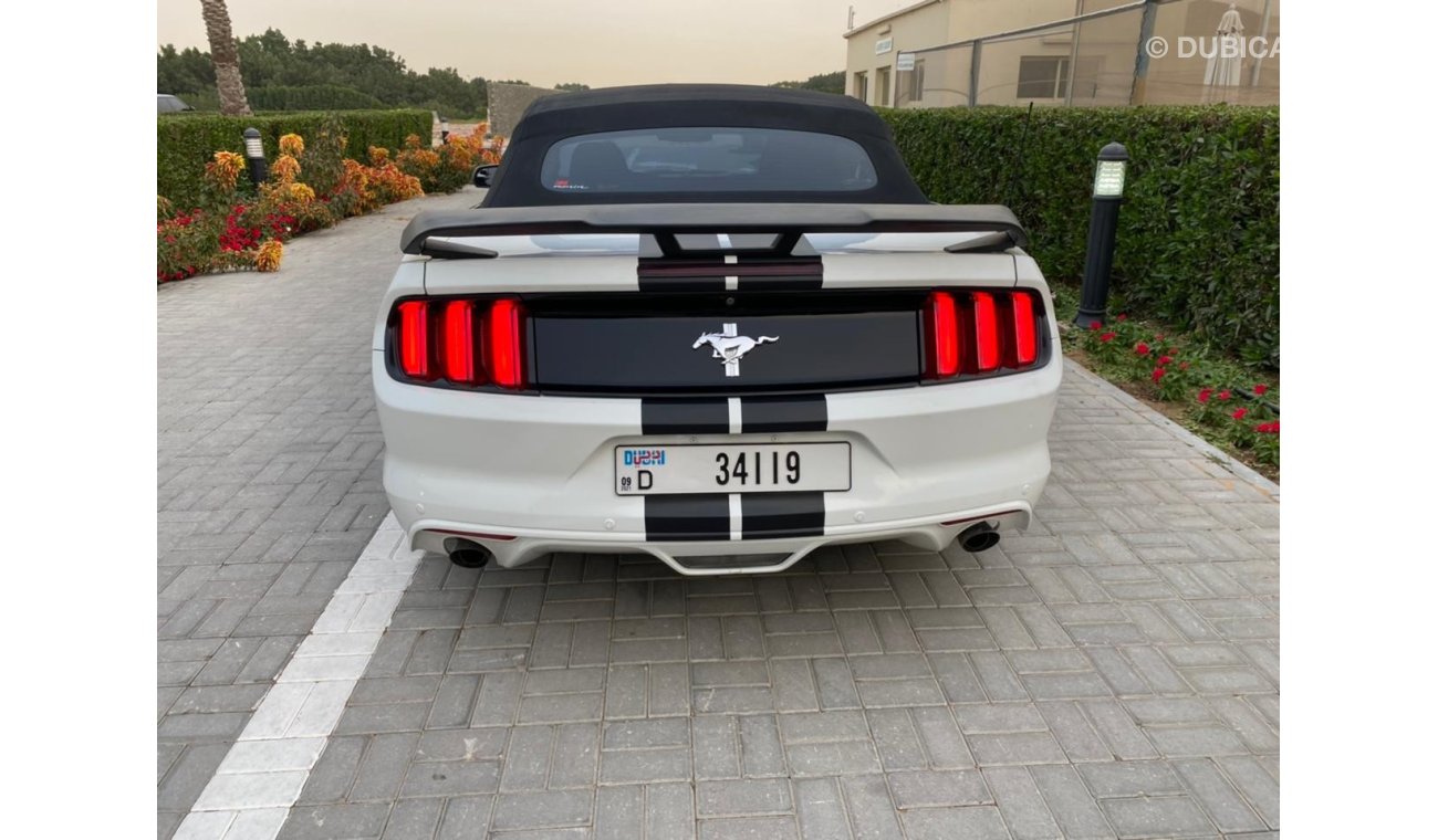 Ford Mustang Ford mustang 2015 USA shitrry 6 slinder